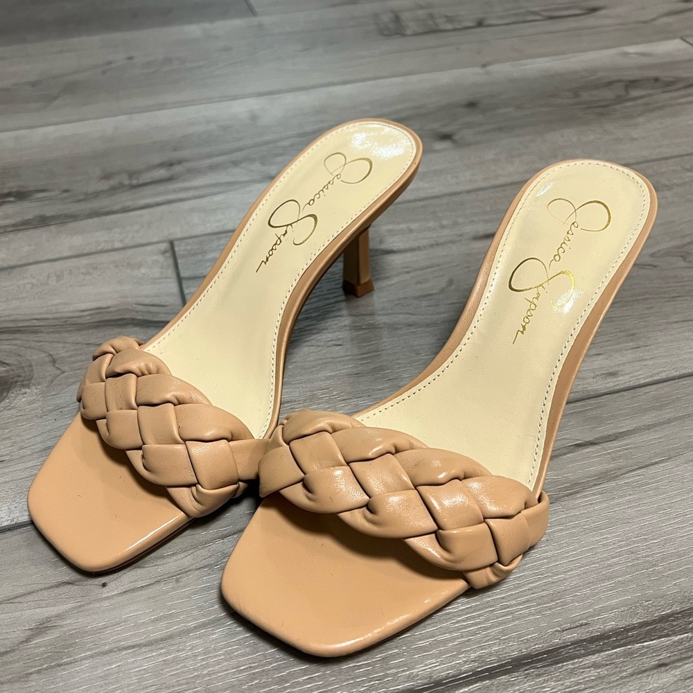 JESSICA SIMPSON HEELS
